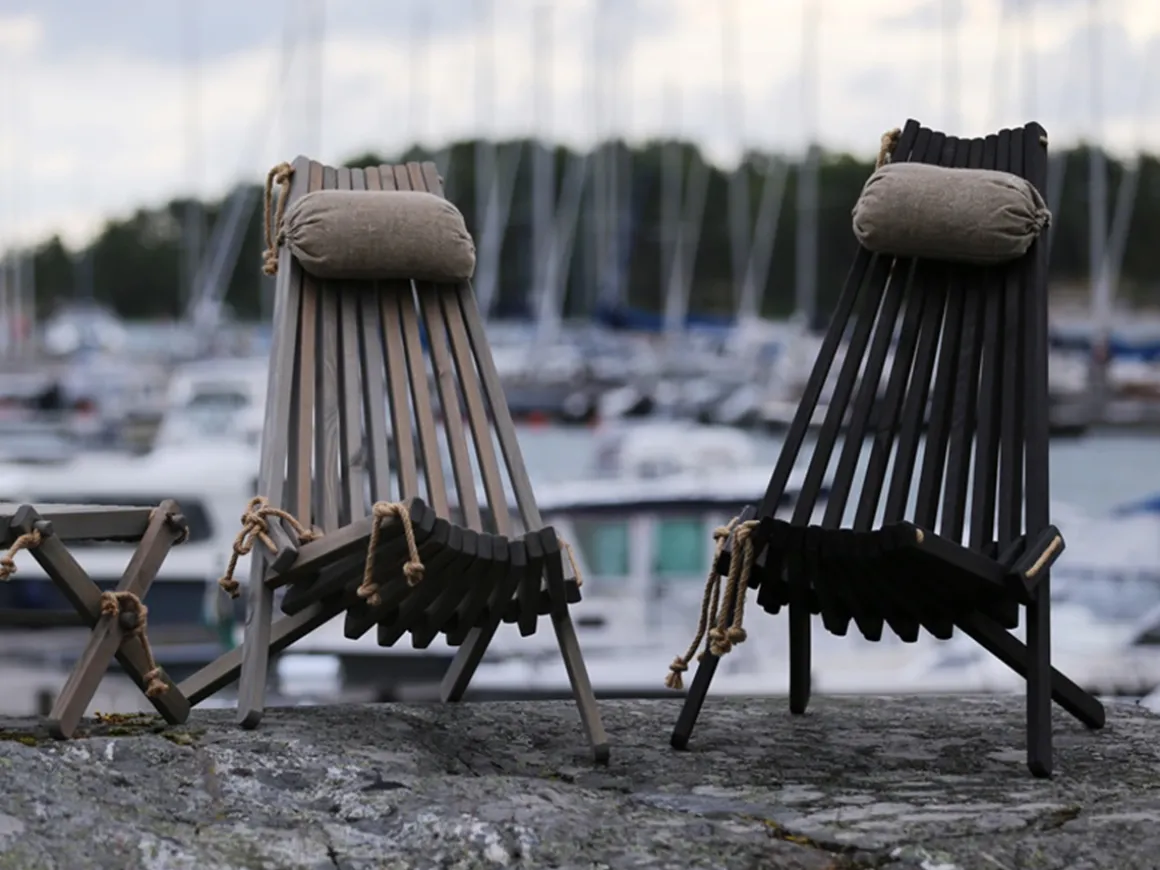 ECOCHAIR FURU SVART OLJAD
