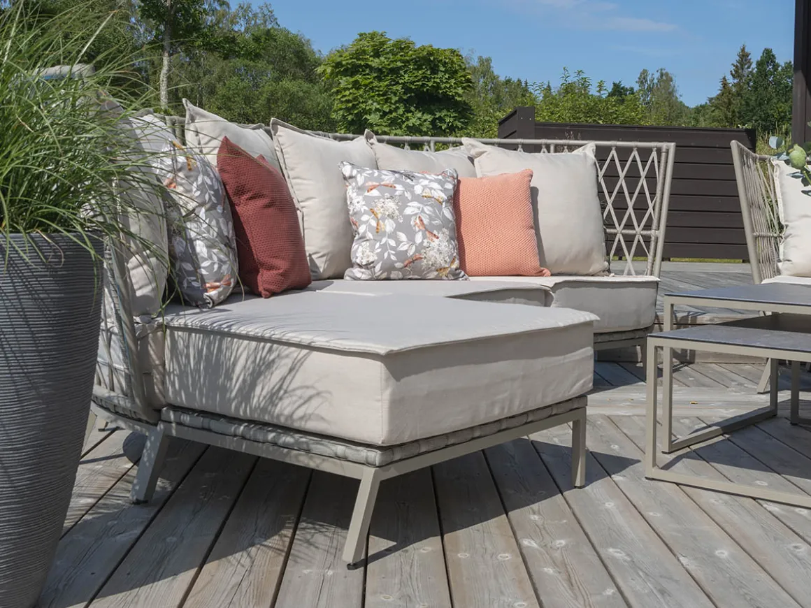 JET SET DIVAN